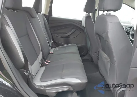 2015 Ford Escape S from USA, damaged, VIN 1FMCU0F78FUB35939